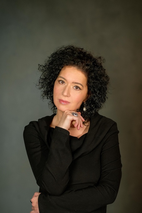 С детства хотела заниматься кинематографом.